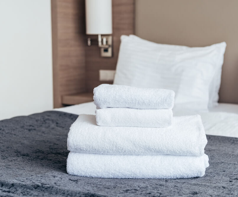 Z jakiego materiału ręczniki w hotelu